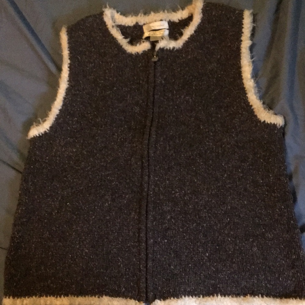 Grey and white vest!!!
